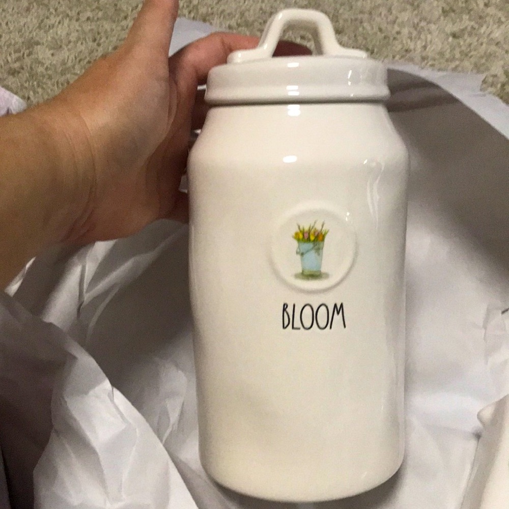 Rae Dunn BLOOM CANISTER FLOWERS NEW